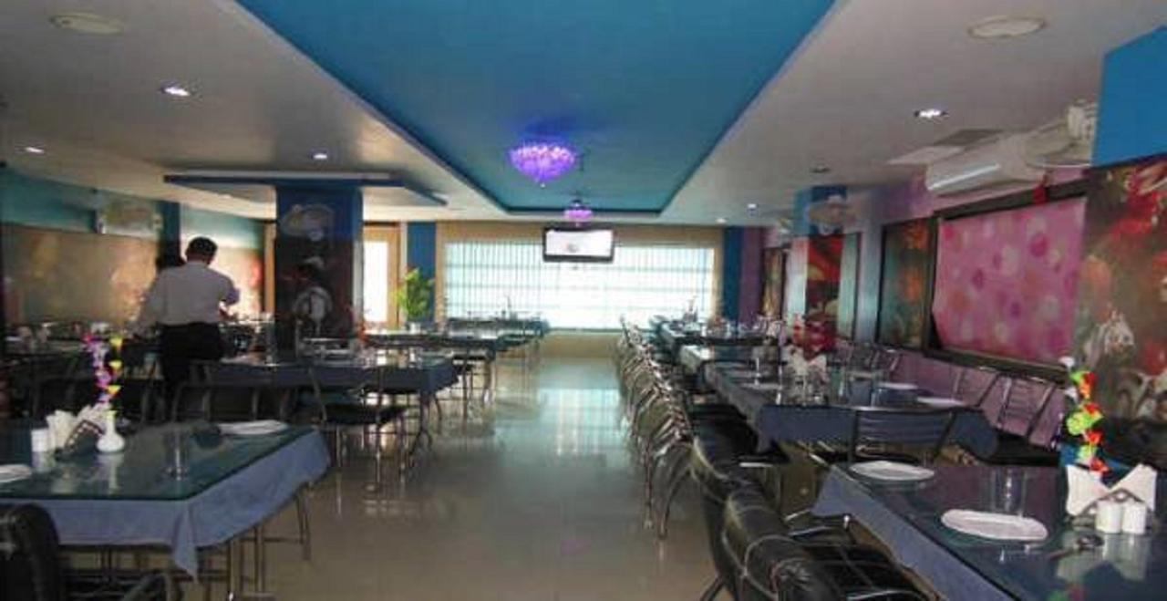 Hotel Bhubaneswari Classic Brahmapur Екстер'єр фото