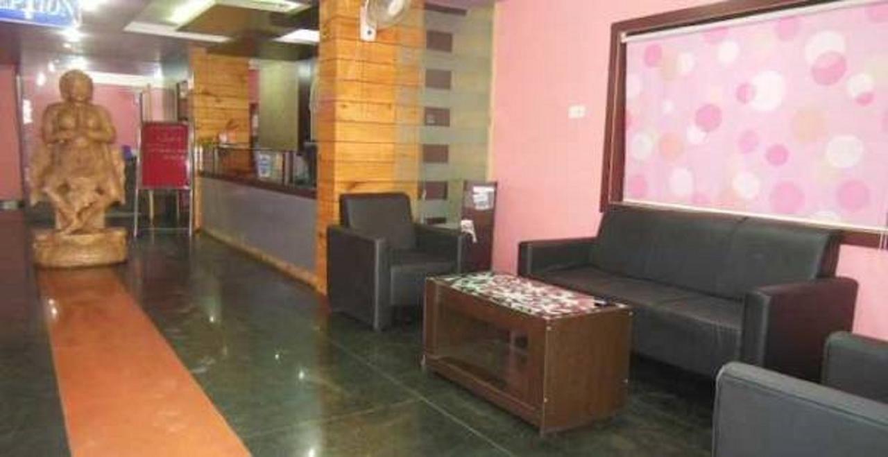 Hotel Bhubaneswari Classic Brahmapur Екстер'єр фото