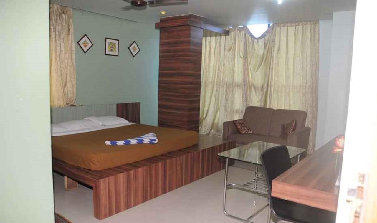 Hotel Bhubaneswari Classic Brahmapur Екстер'єр фото